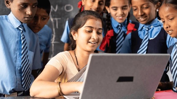 Mobile Schools for Worker Children